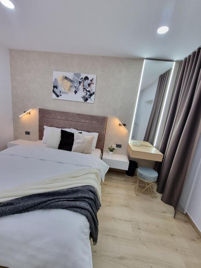 Casa Chiper - Parter * Brasov